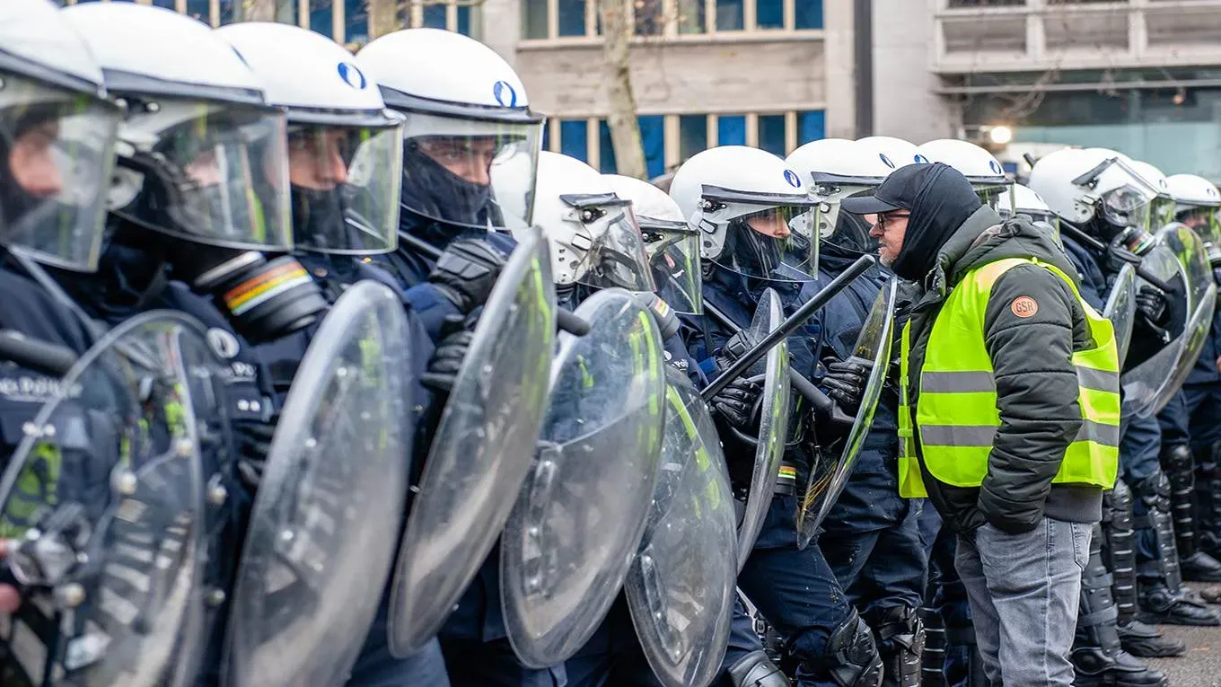 Les racines politiques du ralentissement de la croissance des salaires